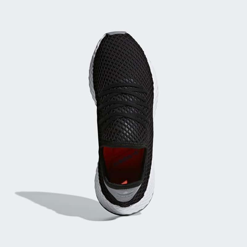 Black and red deerupt online